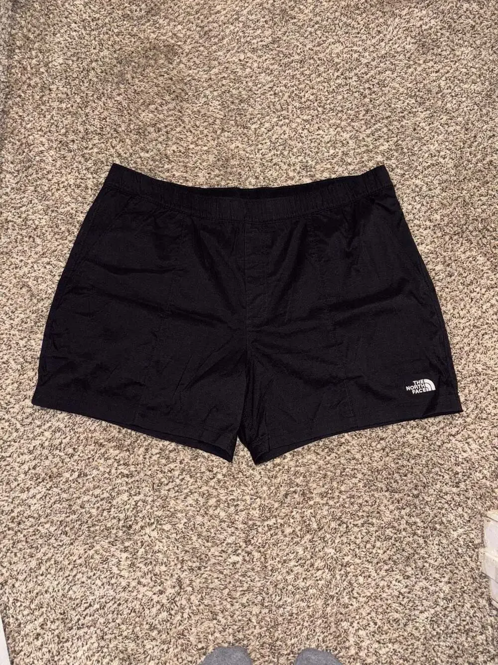The North Face Men's stretchy but durable Active Shorts. NWOT. XL